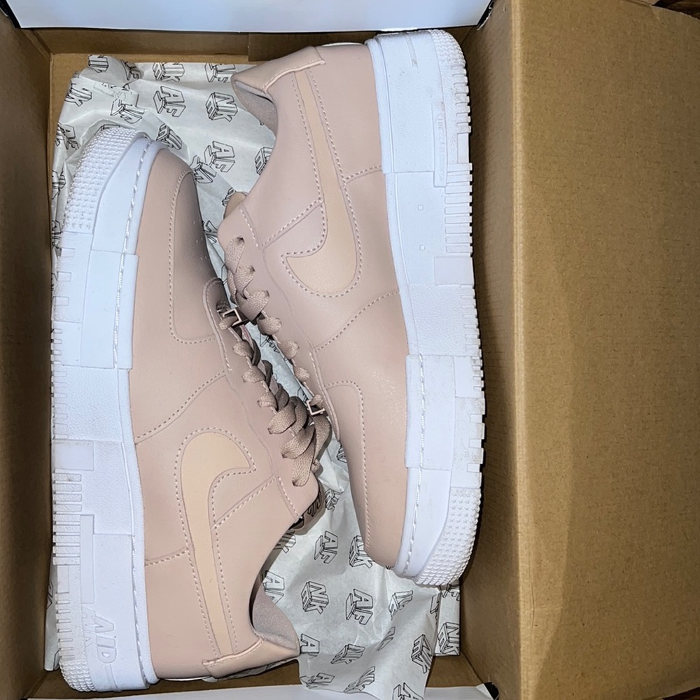 Nike Airforce Pixel
